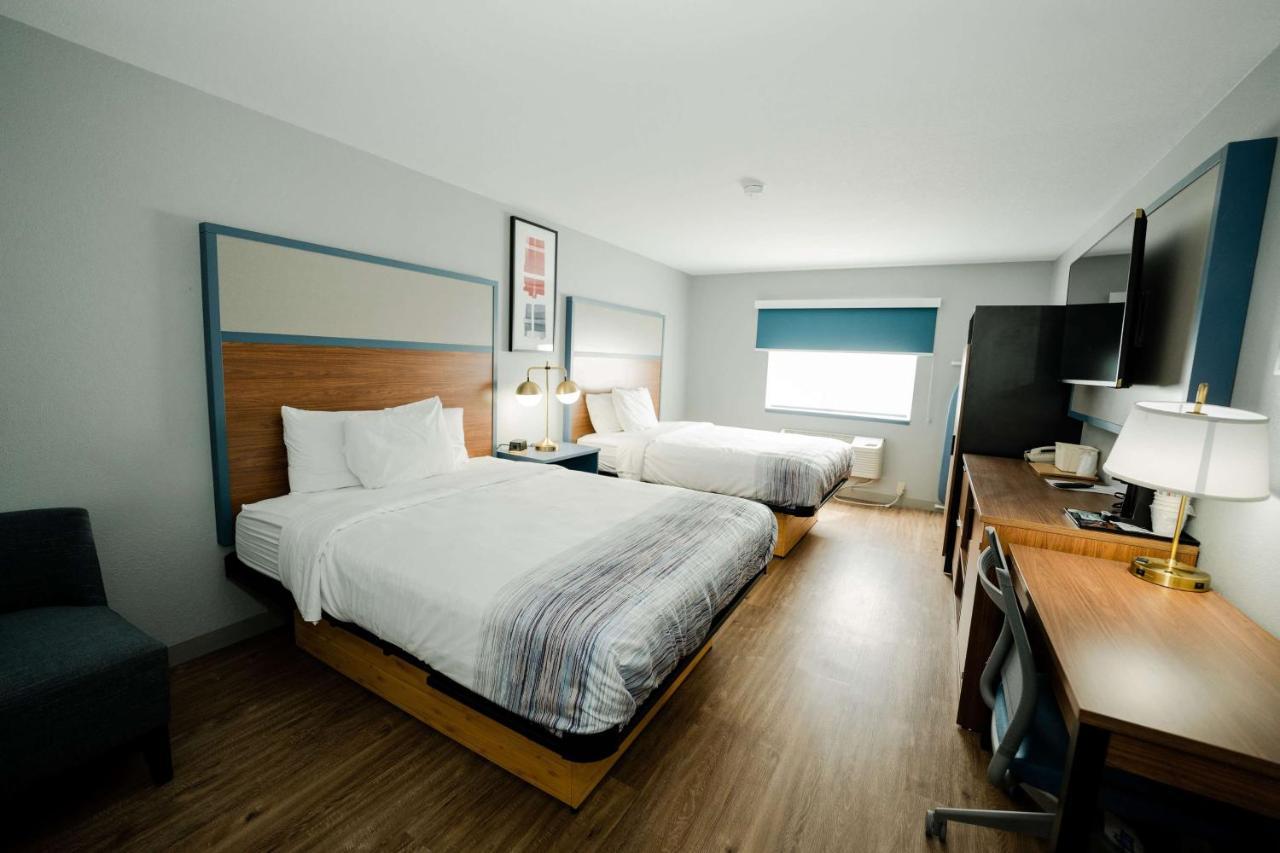 Americinn By Wyndham Tomahawk Экстерьер фото