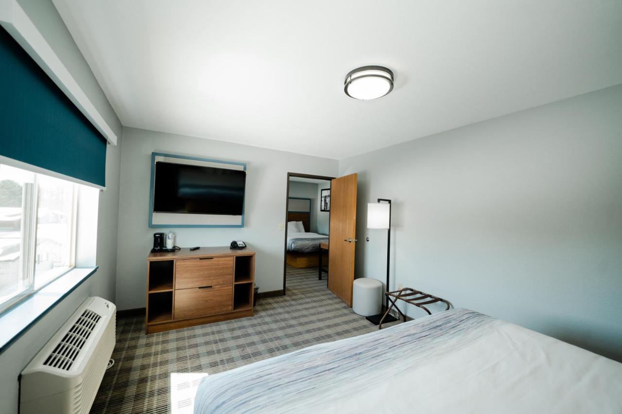Americinn By Wyndham Tomahawk Экстерьер фото