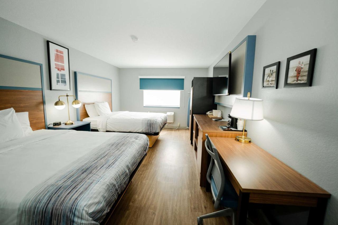 Americinn By Wyndham Tomahawk Экстерьер фото