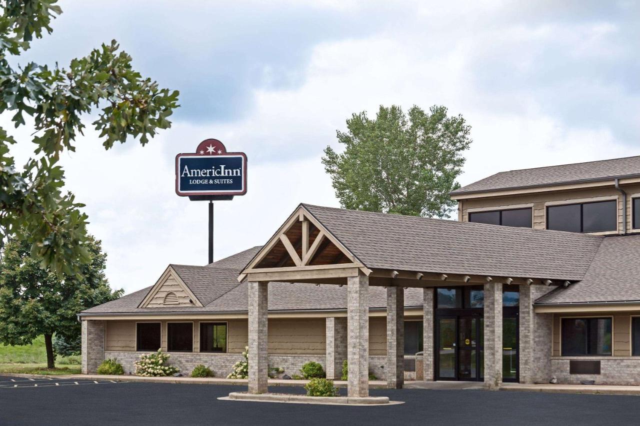 Americinn By Wyndham Tomahawk Экстерьер фото