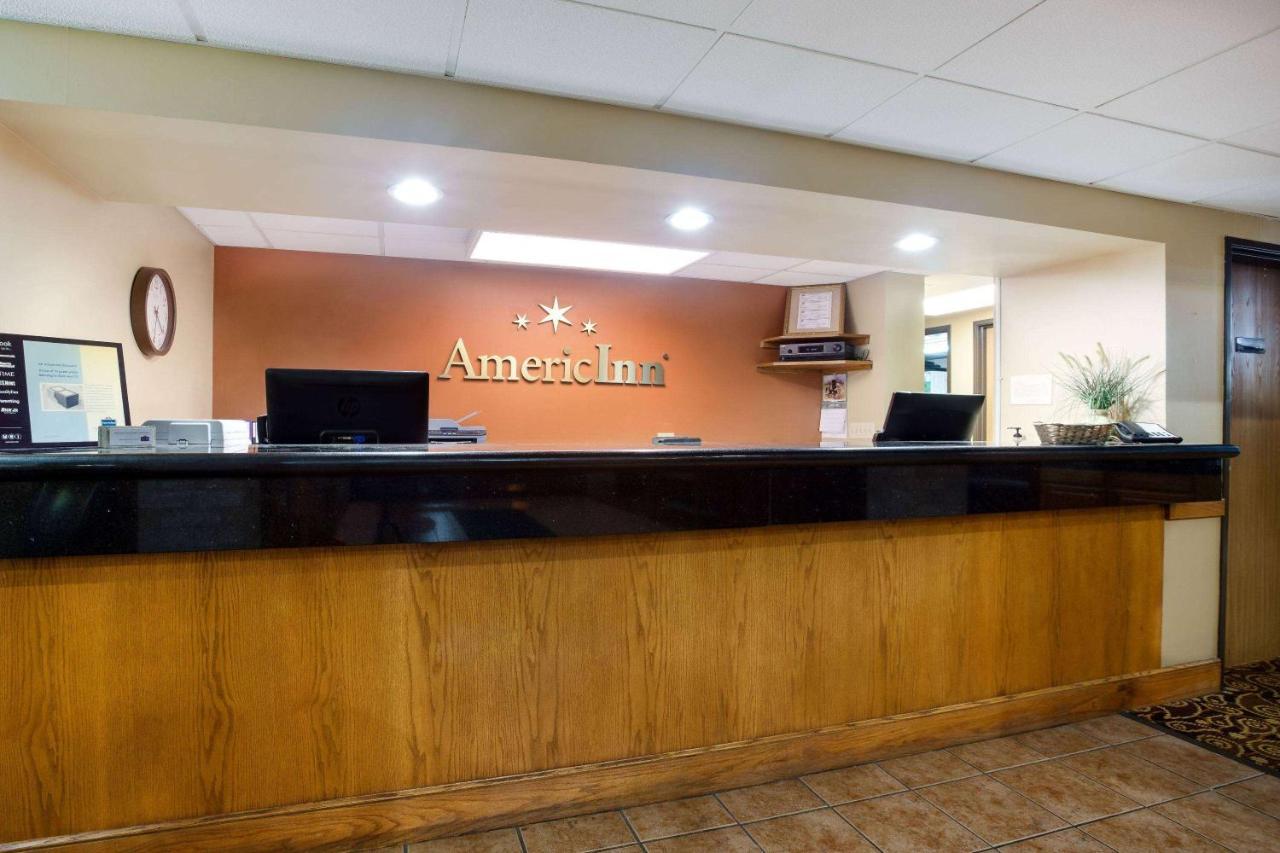 Americinn By Wyndham Tomahawk Экстерьер фото